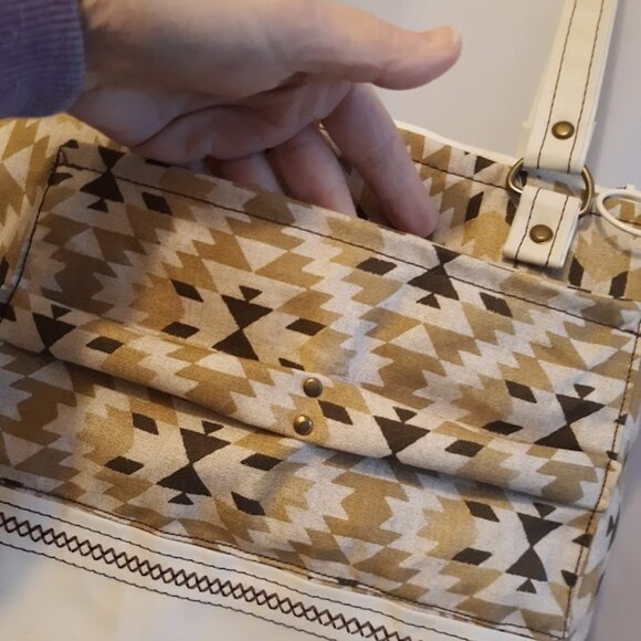 New Southwestern Geometric Vinyl Double handle Satchel Purse Ivory Mustard Brow - Picture 5 of 11